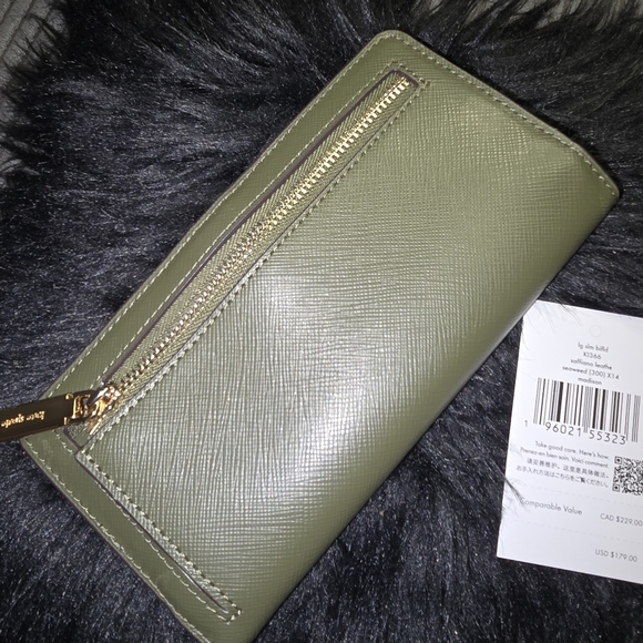 Nwt Kate spade green wallet new - Picture 2 of 3